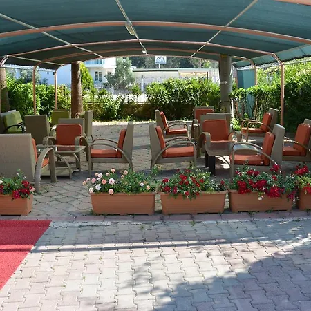 Yavuzhan Otel 2*