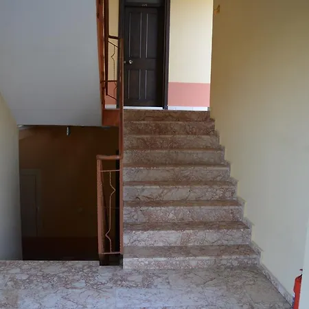 Yavuzhan Otel 2*