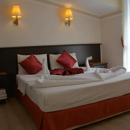 Yavuzhan Otel 2*
