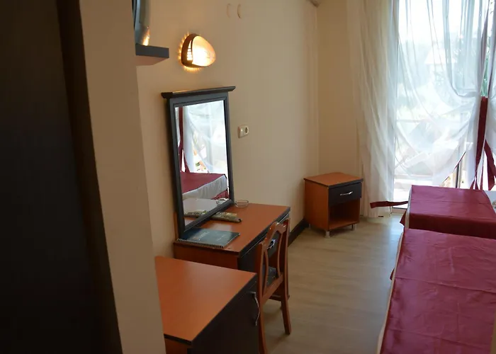 Yavuzhan Hotel 2*
