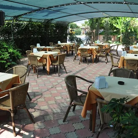 Yavuzhan Hotel Side